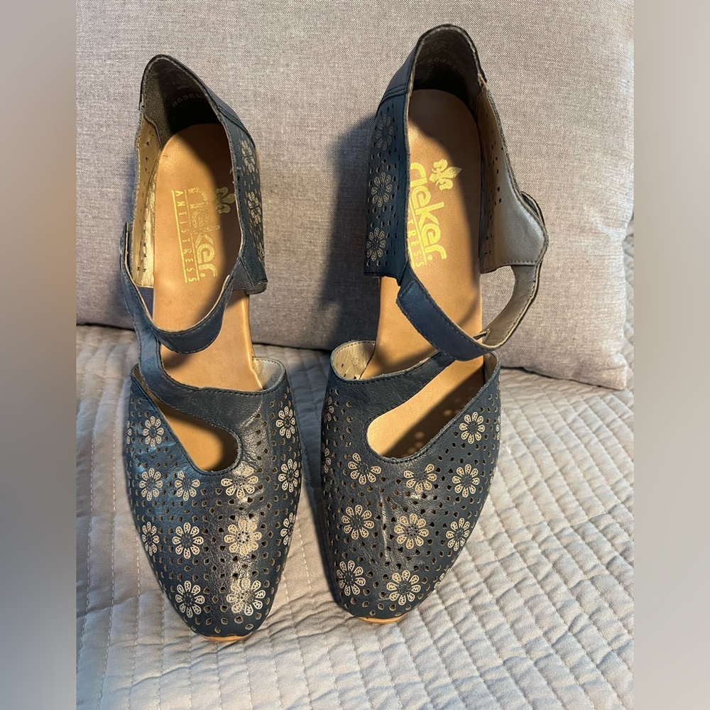 Rieker ladies shoes size 42